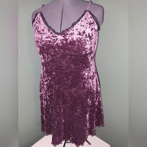 NWOT Hot Topic Purple Velvet Slip Dress with Pockets- 3X